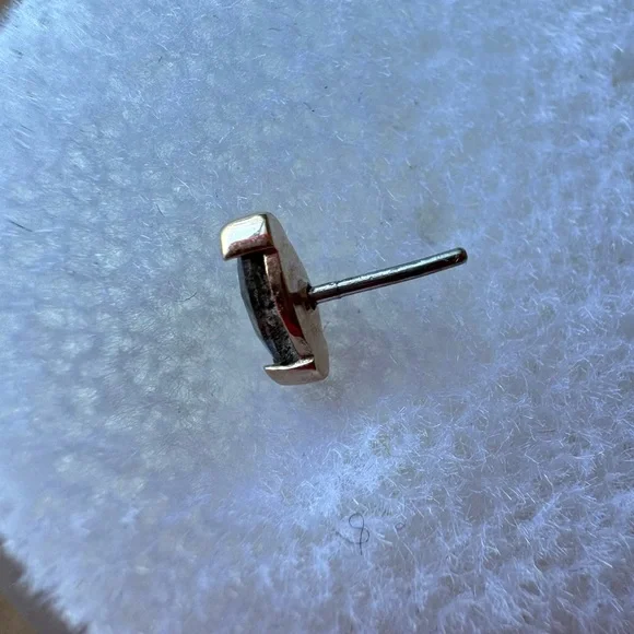 Diamond Press-fit End in Rose Gold from Mettle & Silver - Picture 3 of 8